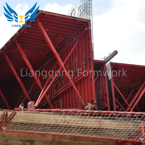 Xây dựng công việc định dạng đường hầm cho Tòa nhà Slab House